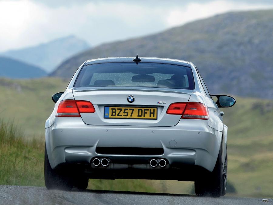  BMW M3 Coupe 2007 года  (UK) (фото 2 из 16)